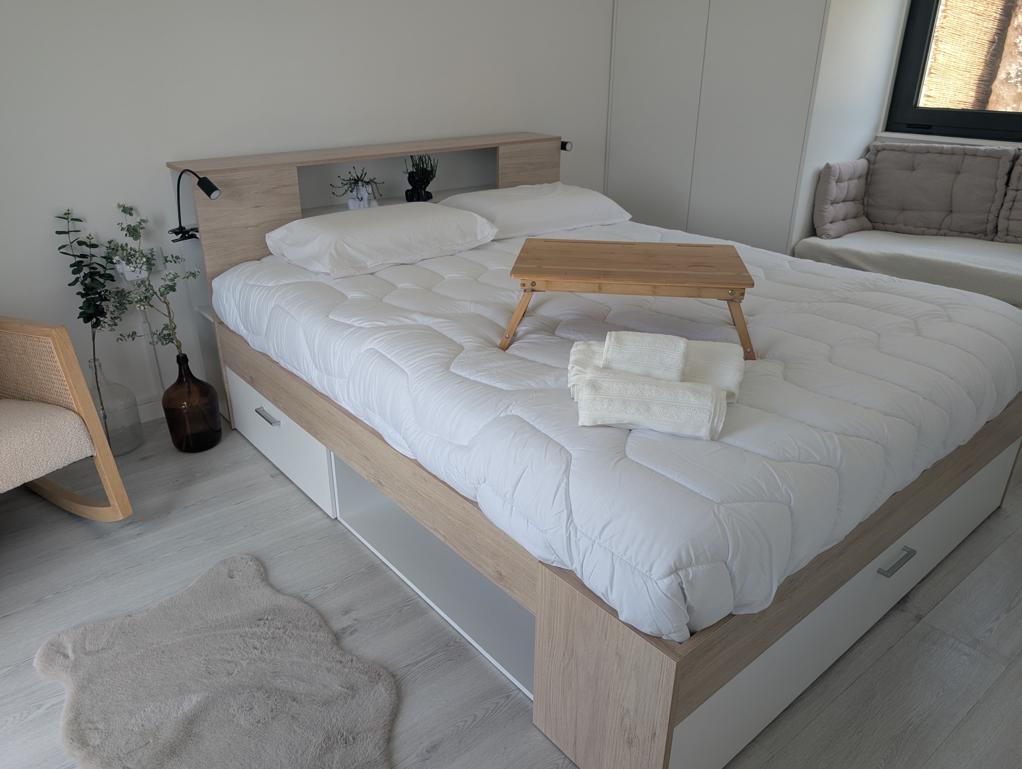 Quarto luminoso da Casa Porta da Frente